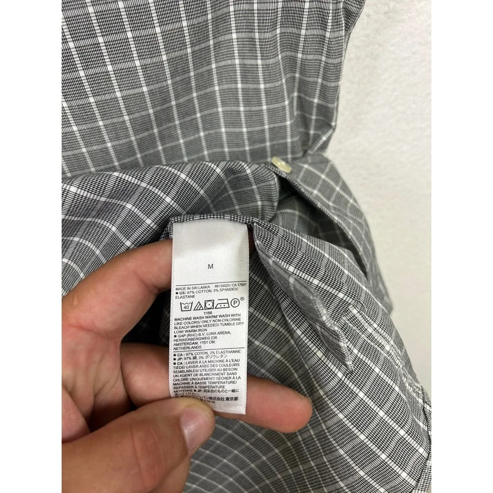 Banana Republic Modern Graphic Slim Fit Mens M Grey Grid Wrinkle Resistant Shirt